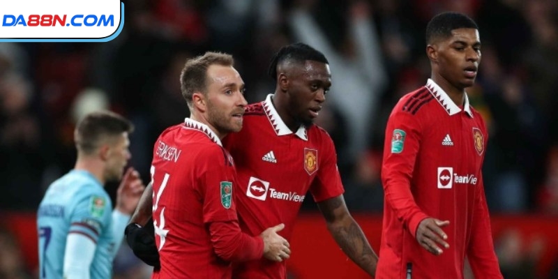 Đội hình Nottingham Forest 2024/25: Phân Tích Mùa Giải Mới 4 Phong cách chơi bóng của Nottingham Forest dưới thời HLV Nuno Espírito Santo